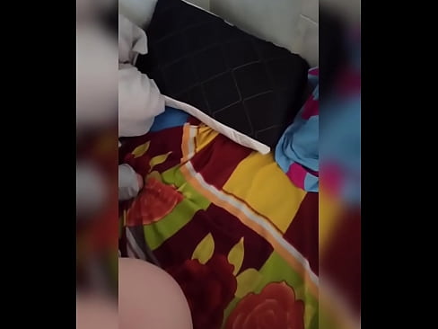 ❤️ Ev arkadaşım kocası tatile gittiği için evde yalnız kalıyor ve ben onu becerme ve kıçını sütle doldurma fırsatını alıyorum ❤️❌ Sikişmek bizde ❌❤